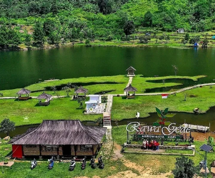 Agrowisata Kopi Rawa Gede